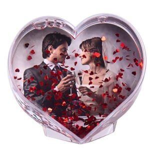 Bola de nieve con fotos forma de corazón