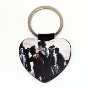 Llavero personalizado con fotos piel corazón